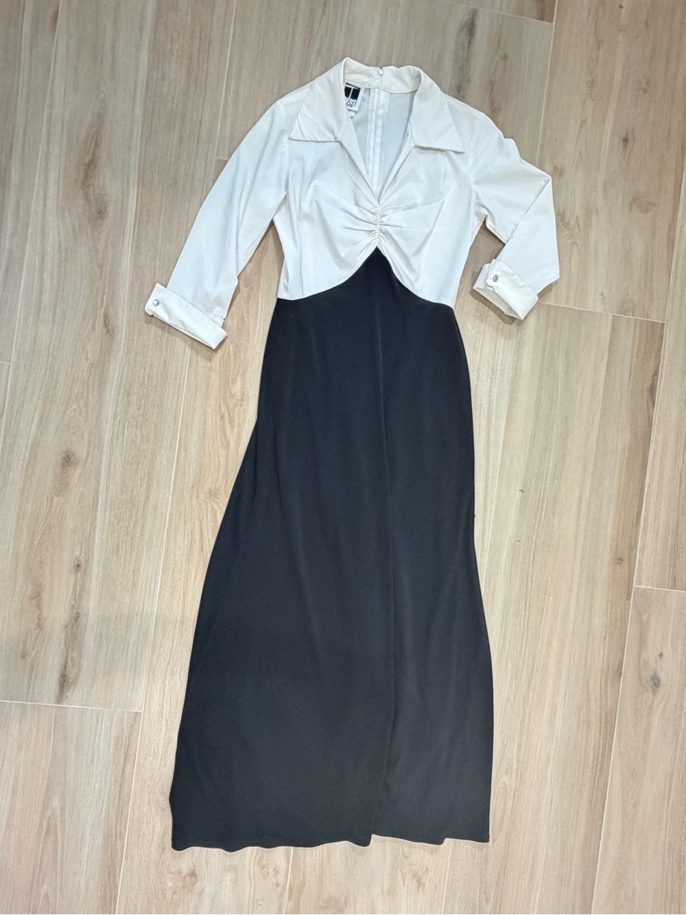 Vintage tadashi shoji Classic Two-Tone White & Black Long Dress